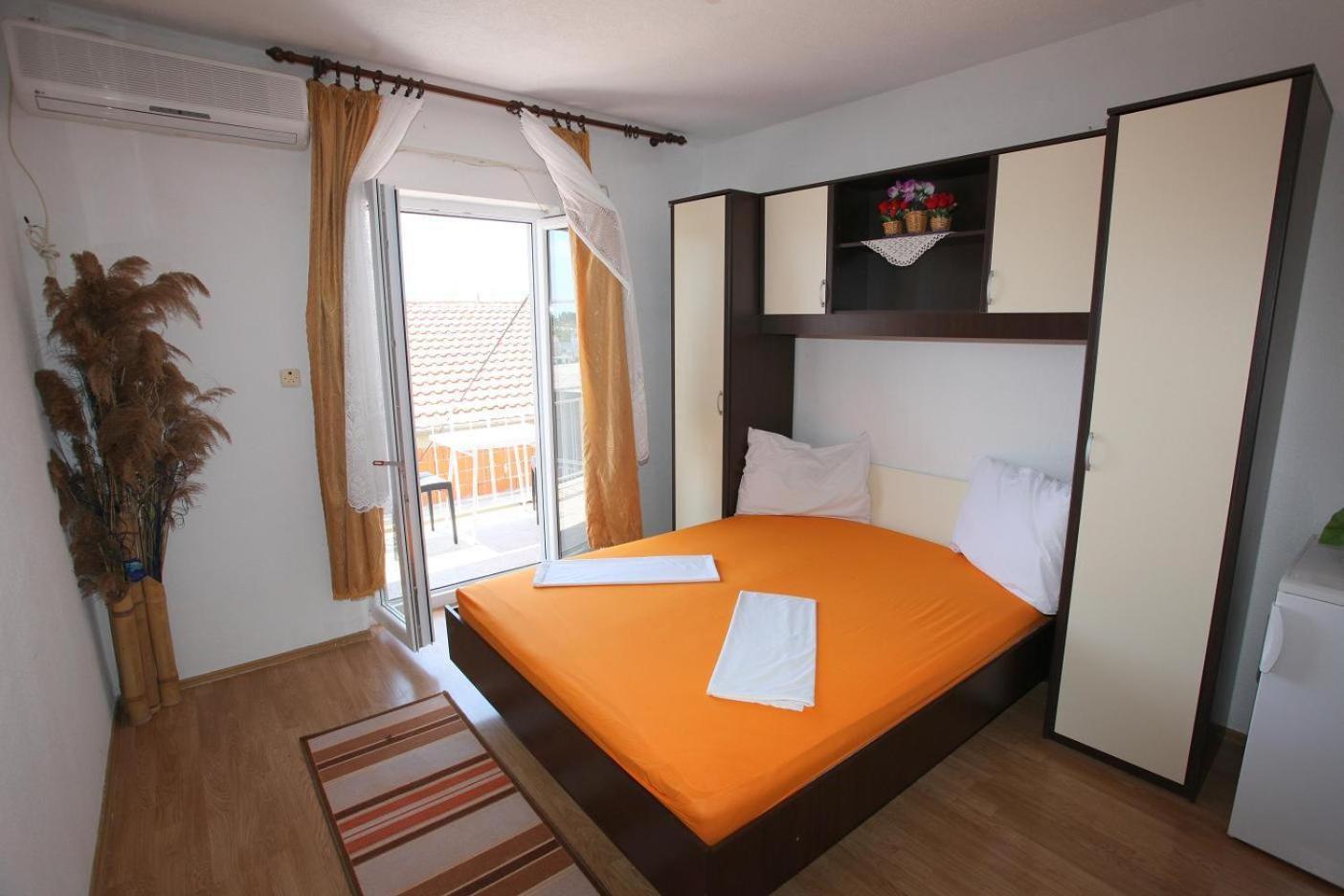 Apartments Alissa Χβαρ Εξωτερικό φωτογραφία